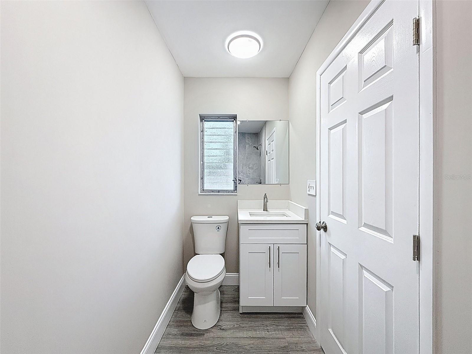 Image 22 of 39 For 5029 16th Avenue N