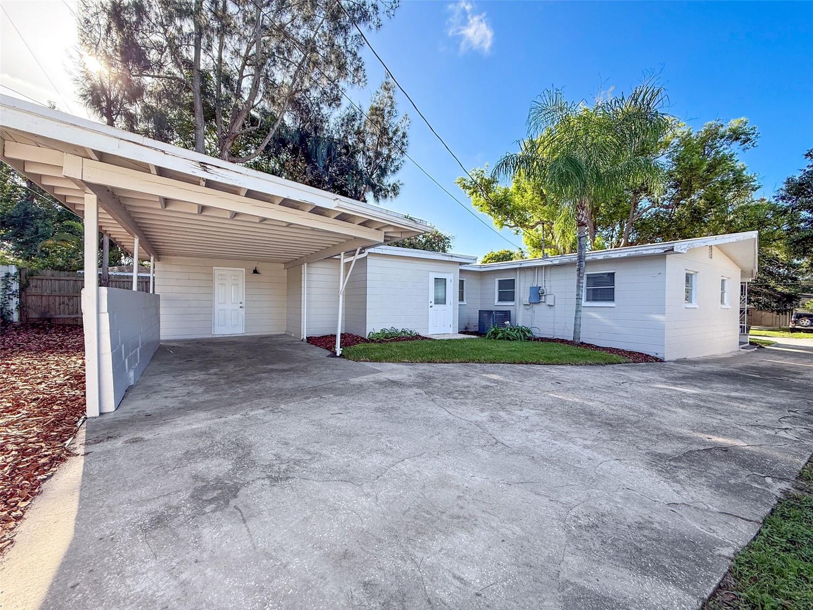 Image 5 of 39 For 5029 16th Avenue N