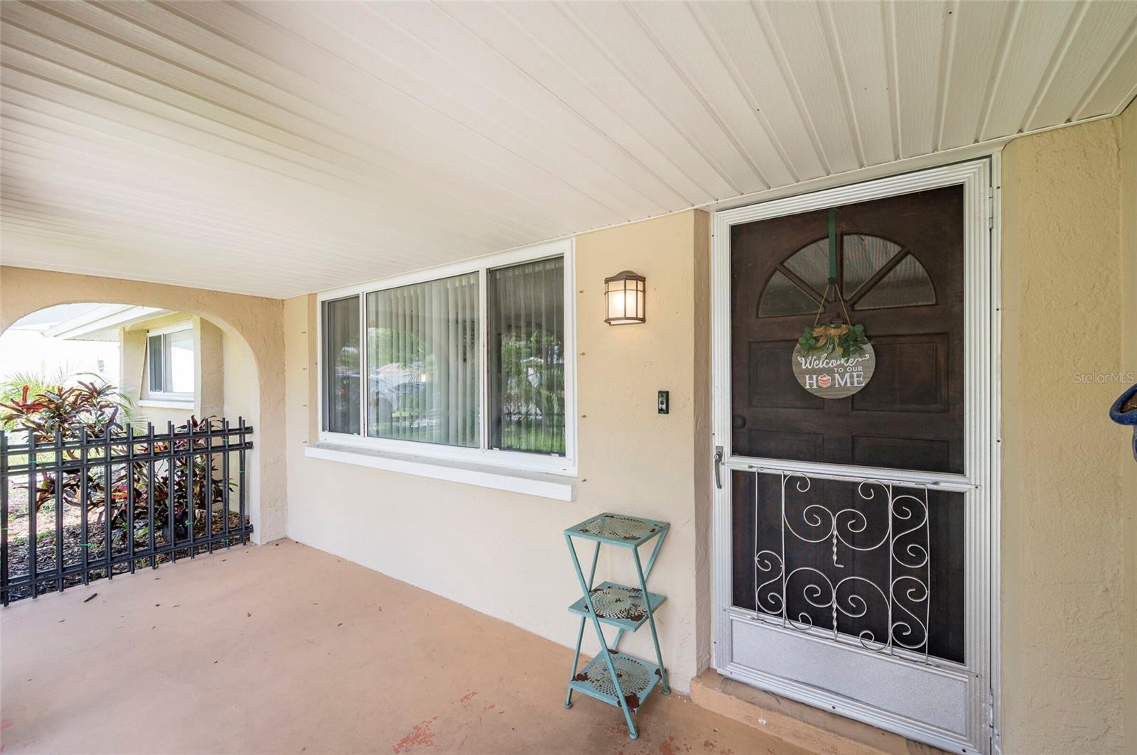 Listing photo id 0 for 7603 Cumber Drive