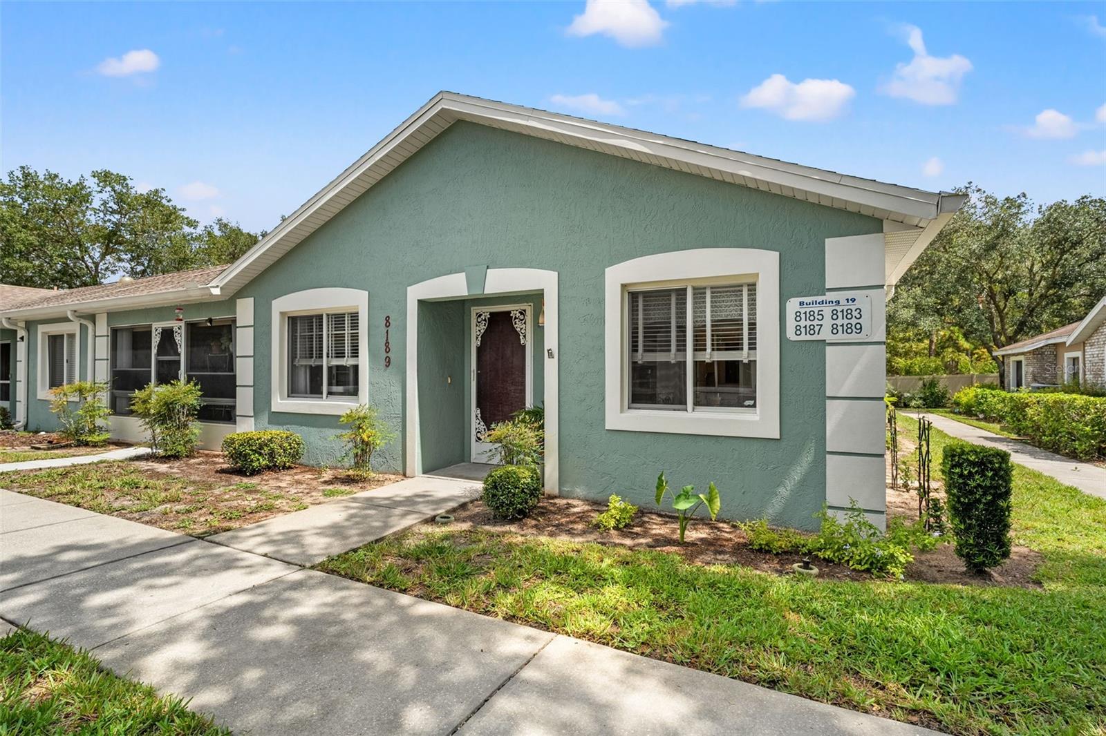 Listing photo id 31 for 8189 Sturbridge Court 8189