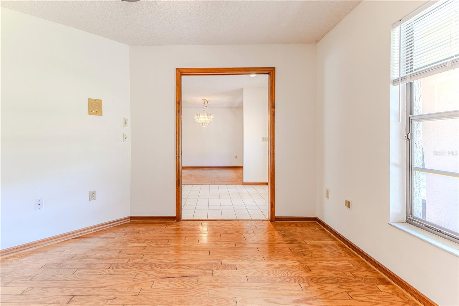 Image 11 of 86 For 8217 Chaucer Drive