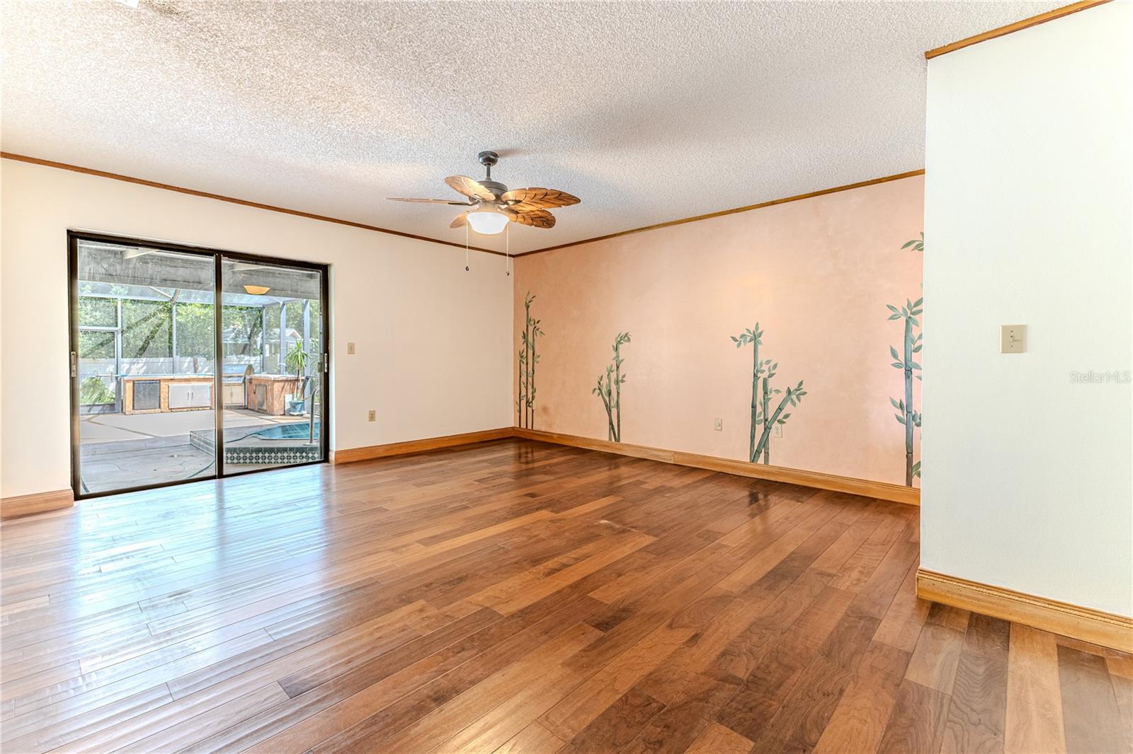 Image 34 of 86 For 8217 Chaucer Drive