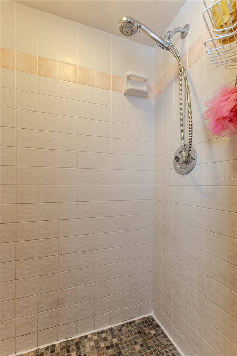 Image 41 of 86 For 8217 Chaucer Drive