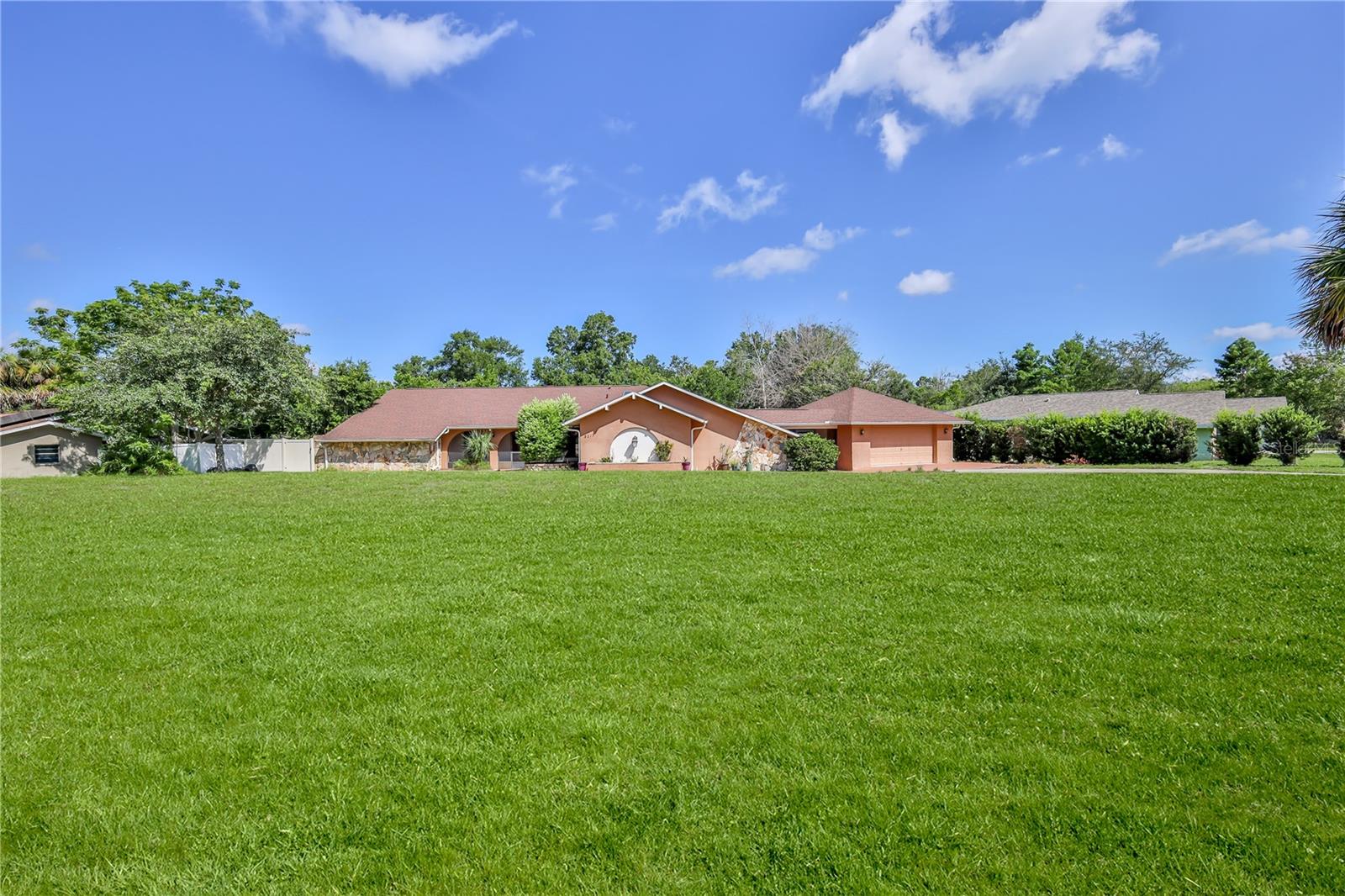 Image 5 of 86 For 8217 Chaucer Drive