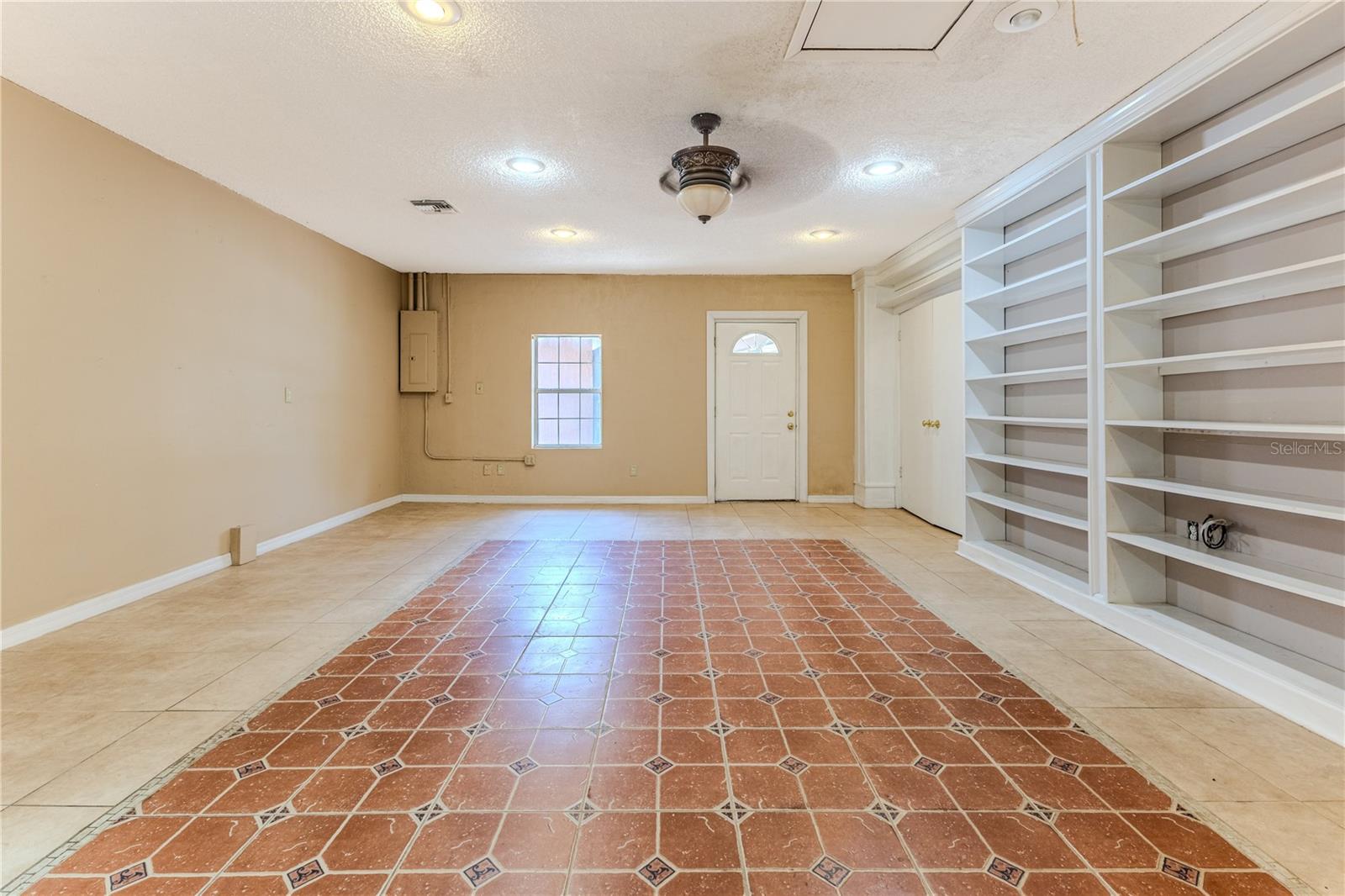 Image 59 of 86 For 8217 Chaucer Drive