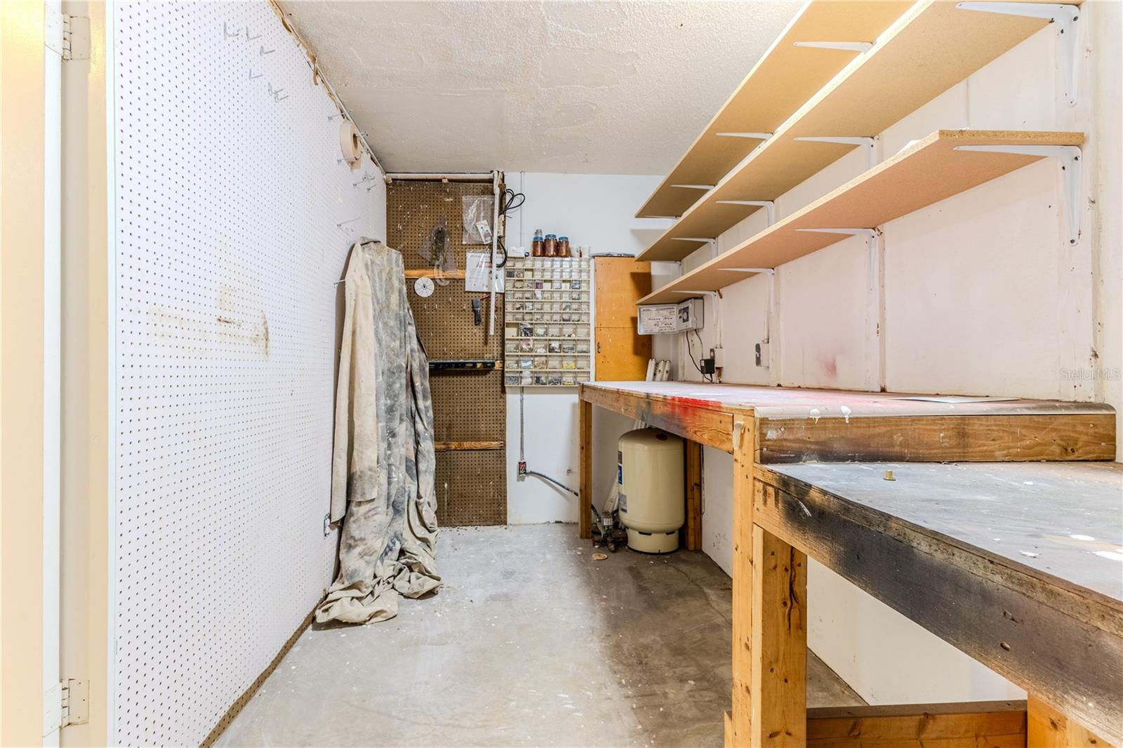 Image 63 of 86 For 8217 Chaucer Drive