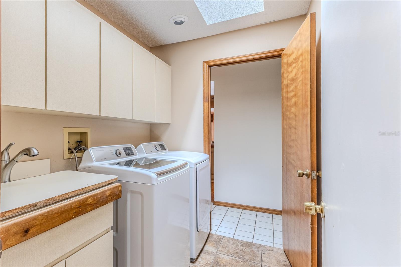 Image 64 of 86 For 8217 Chaucer Drive