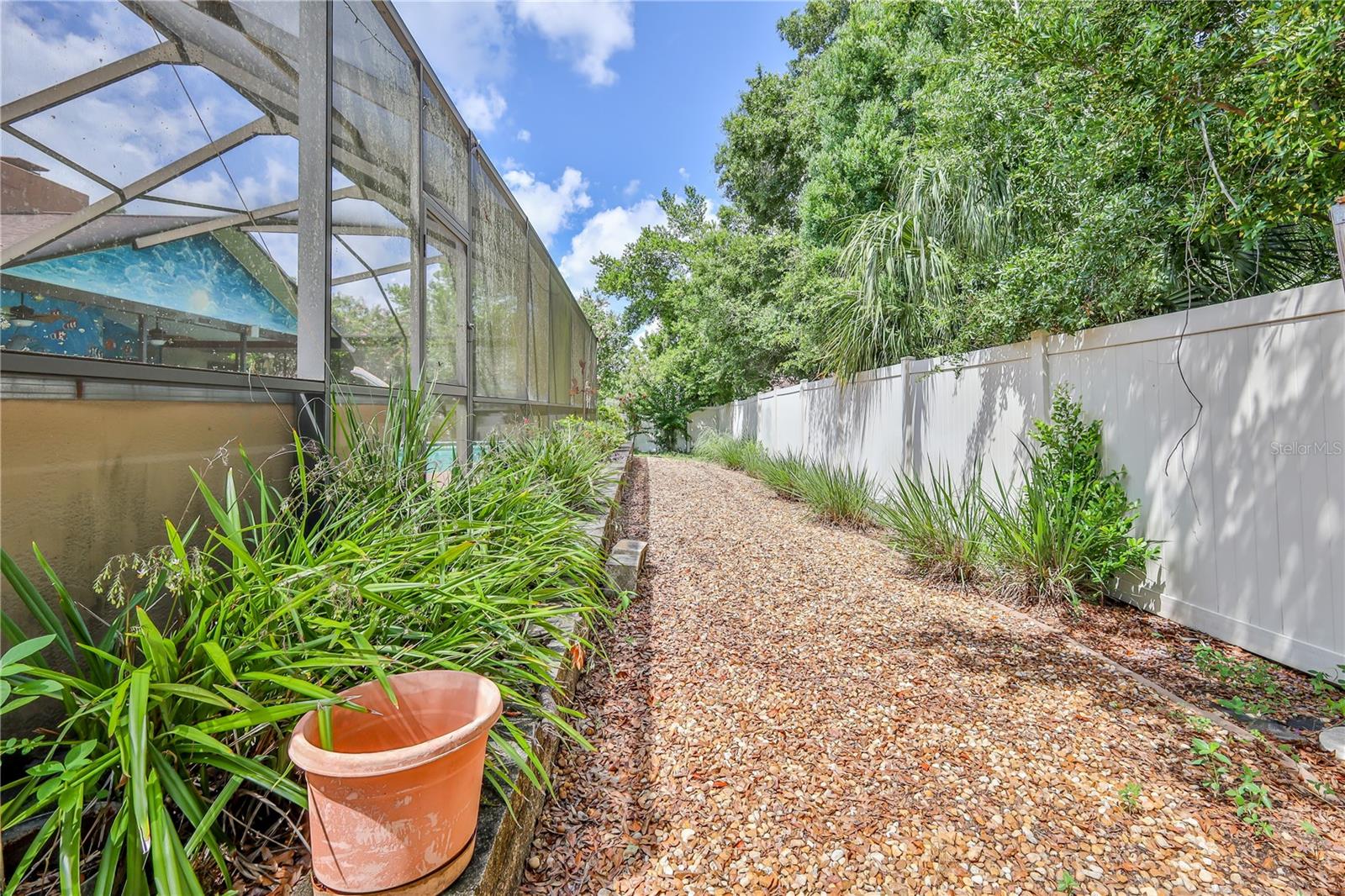 Image 68 of 86 For 8217 Chaucer Drive