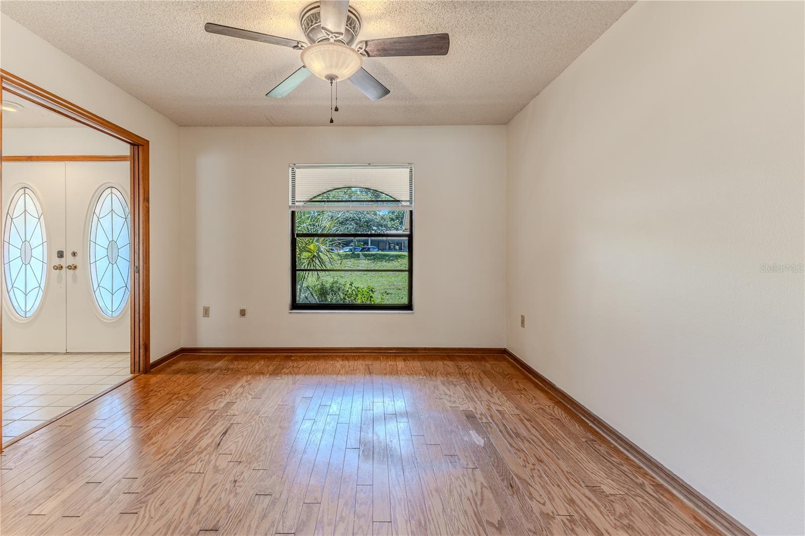 Image 9 of 86 For 8217 Chaucer Drive