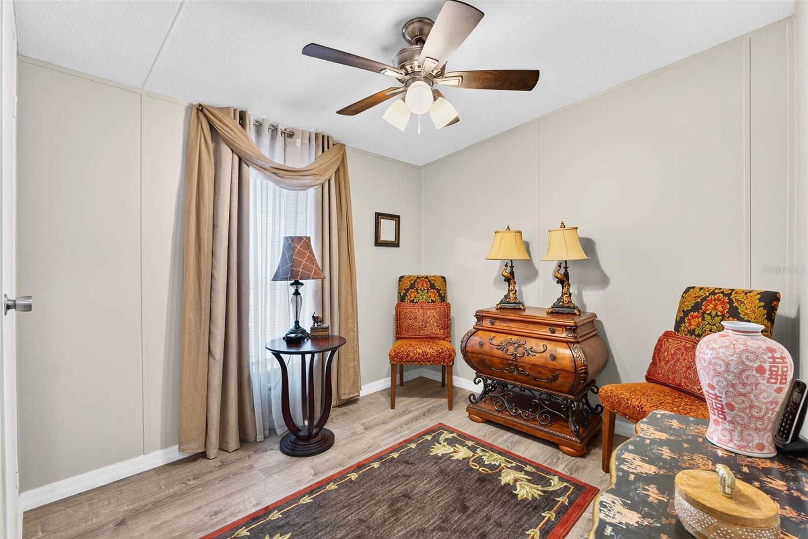 Image 12 of 59 For 3110 Moss Hill Street