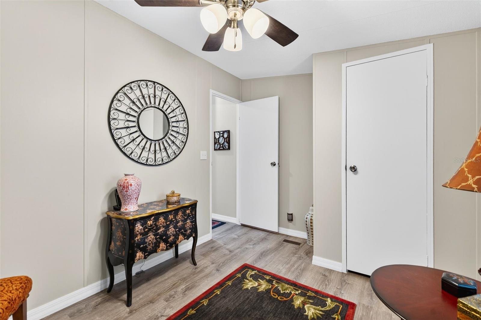Image 14 of 59 For 3110 Moss Hill Street