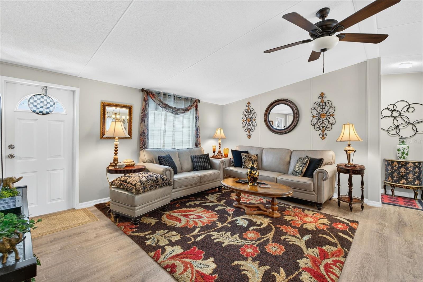 Image 15 of 59 For 3110 Moss Hill Street