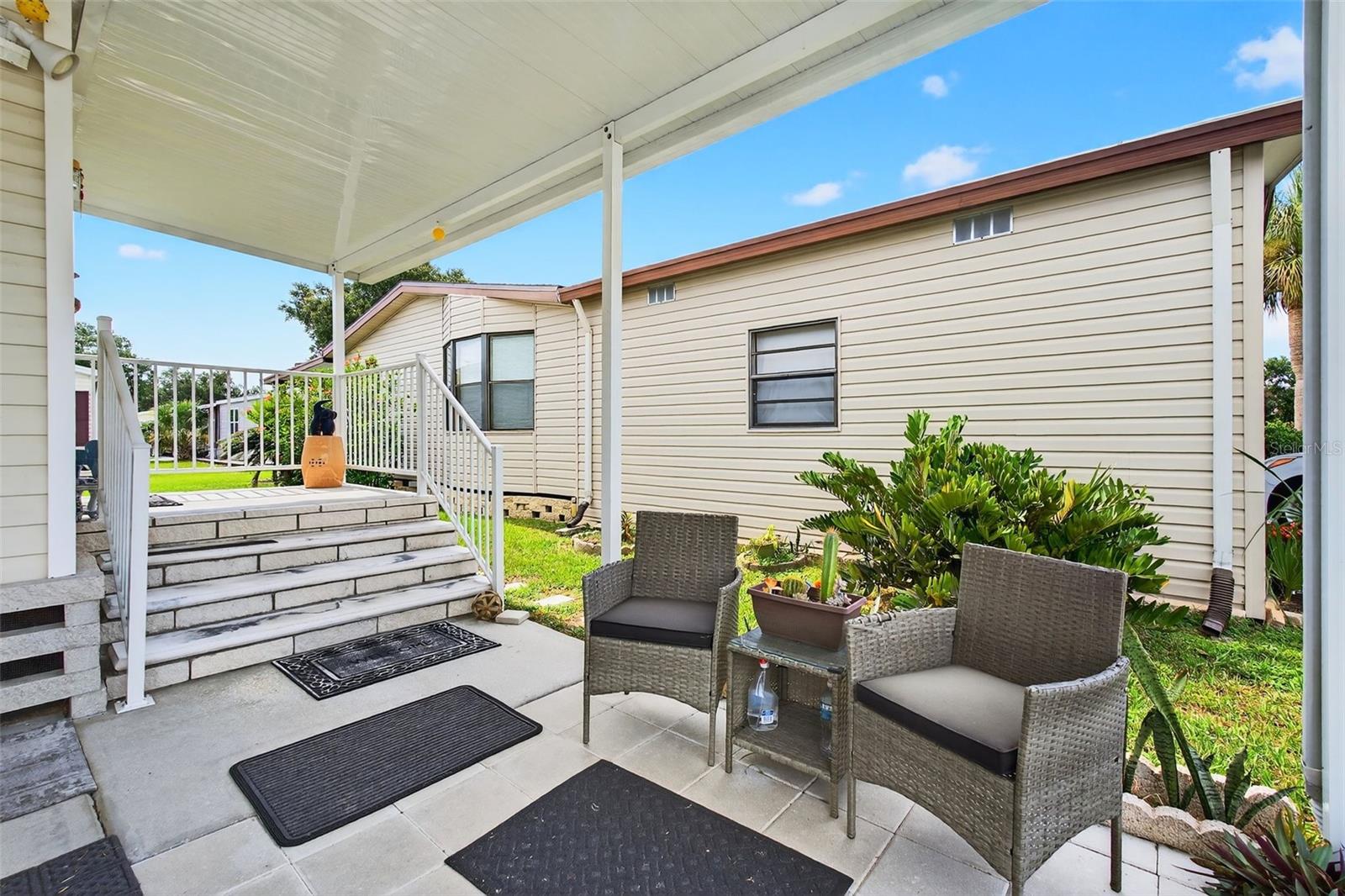 Image 2 of 59 For 3110 Moss Hill Street