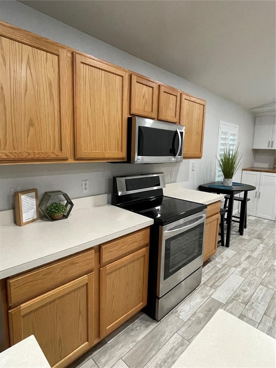 Image 11 of 23 For 3256 Helmel Court