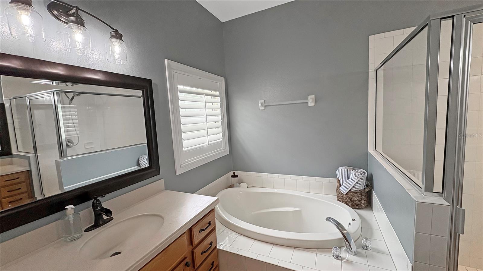 Image 18 of 25 For 19581 Lily Pond Court