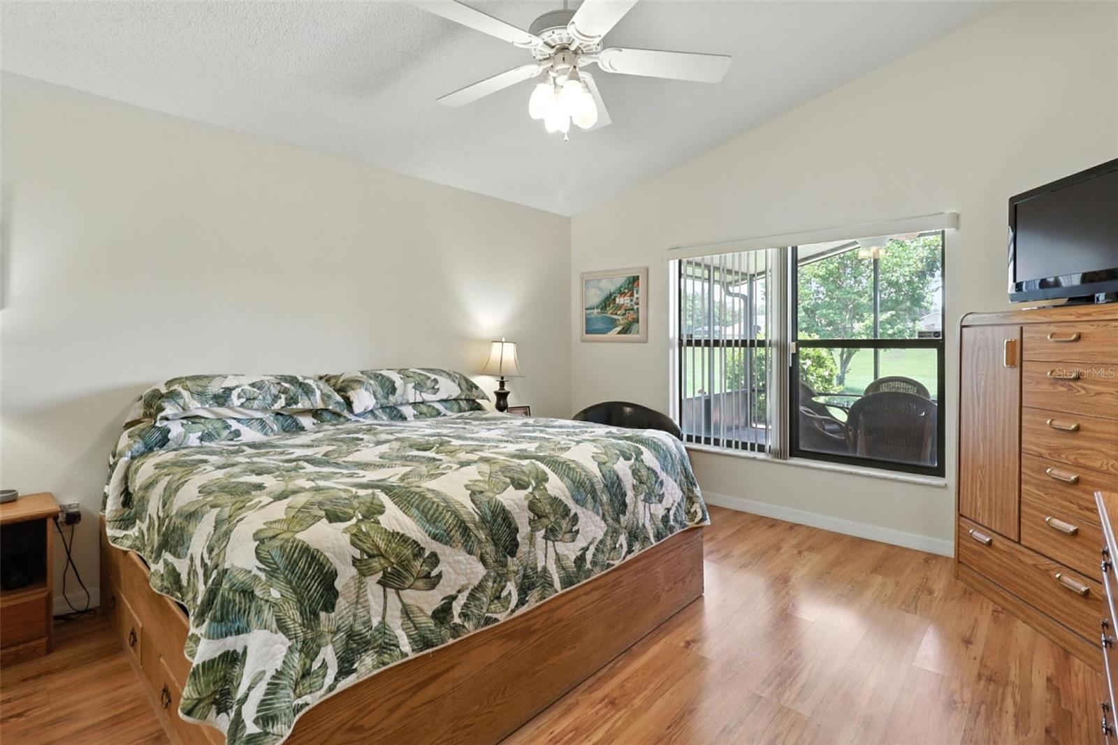 Image 18 of 36 For 13736 Waggle Court