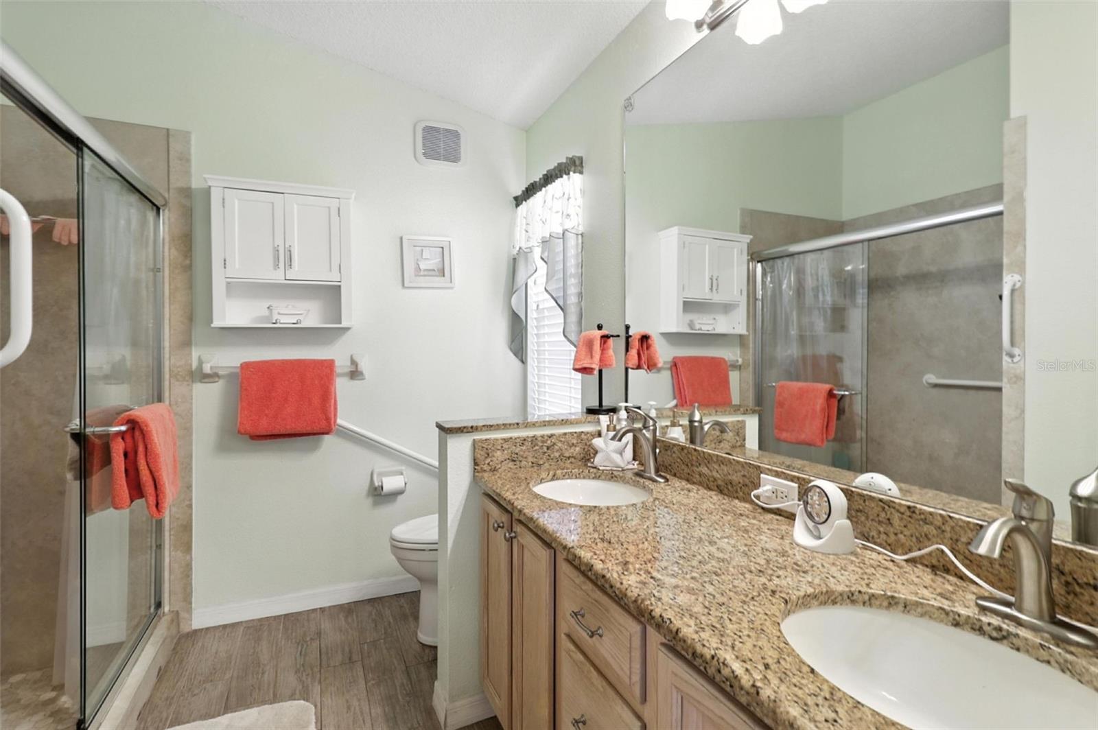 Image 20 of 36 For 13736 Waggle Court
