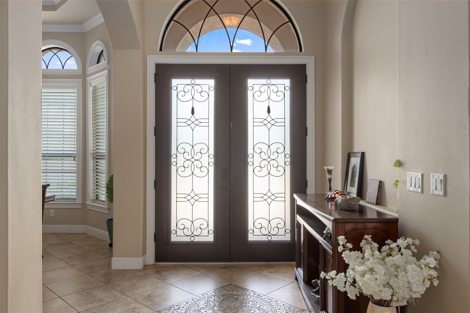 Image 14 of 74 For 902 Belvoir Way