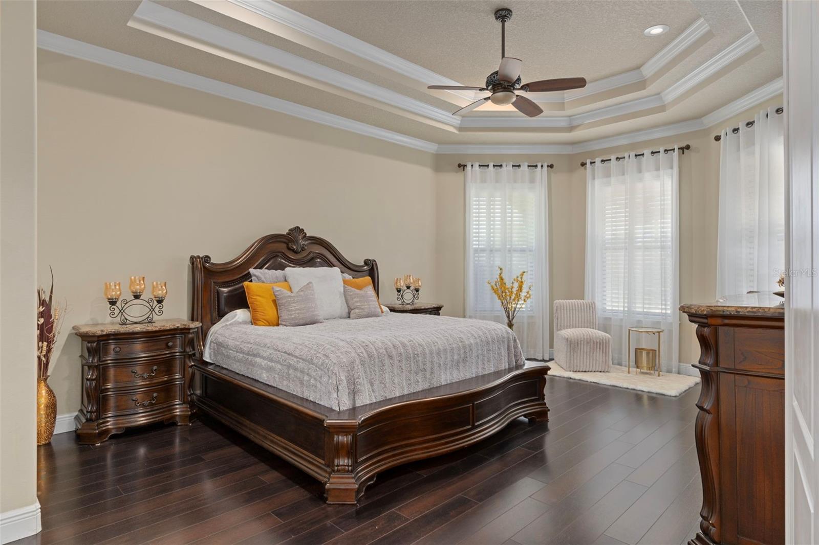 Image 33 of 74 For 902 Belvoir Way