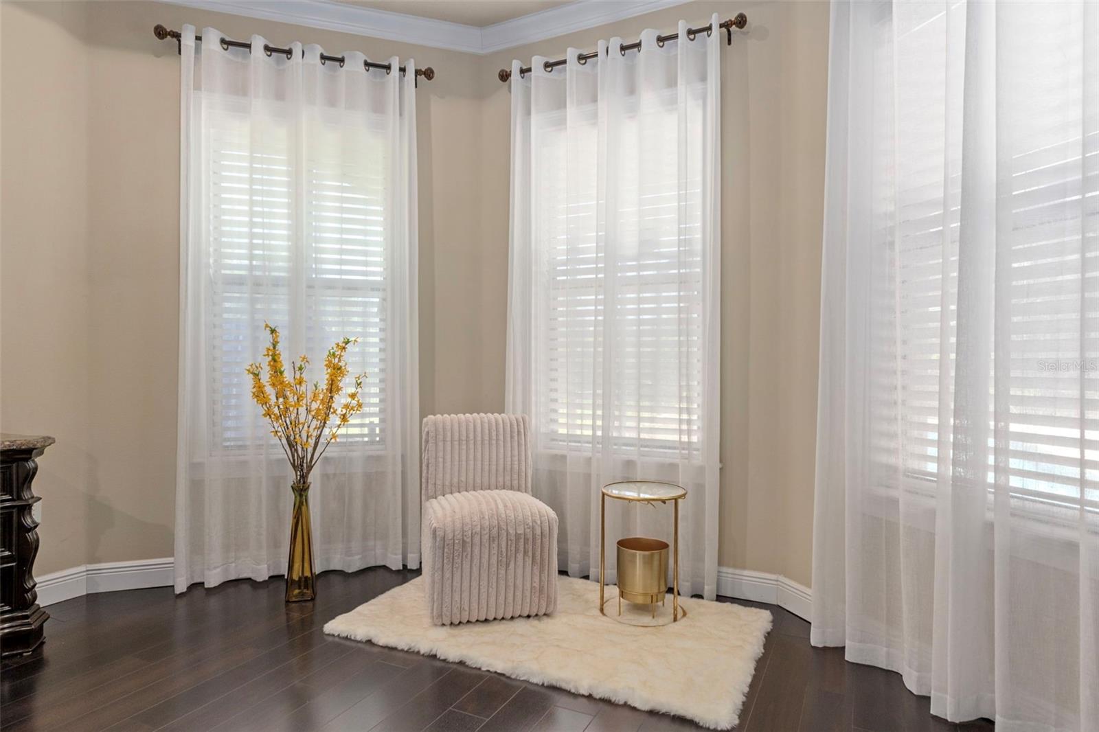 Image 36 of 74 For 902 Belvoir Way