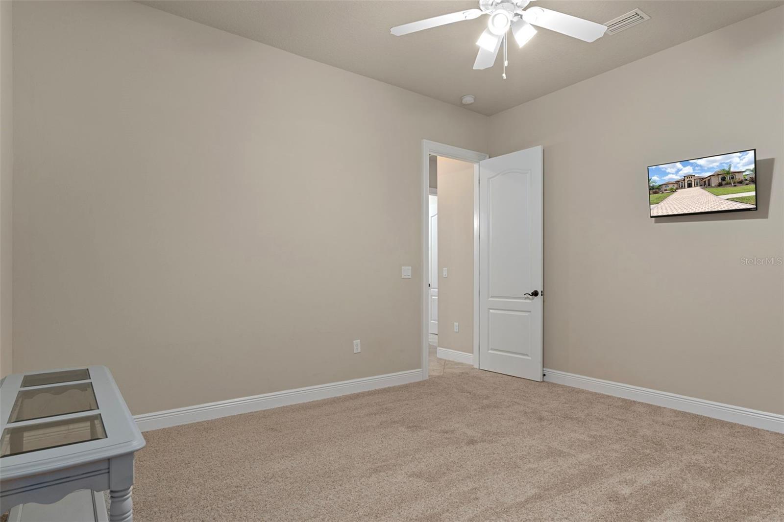 Image 44 of 74 For 902 Belvoir Way