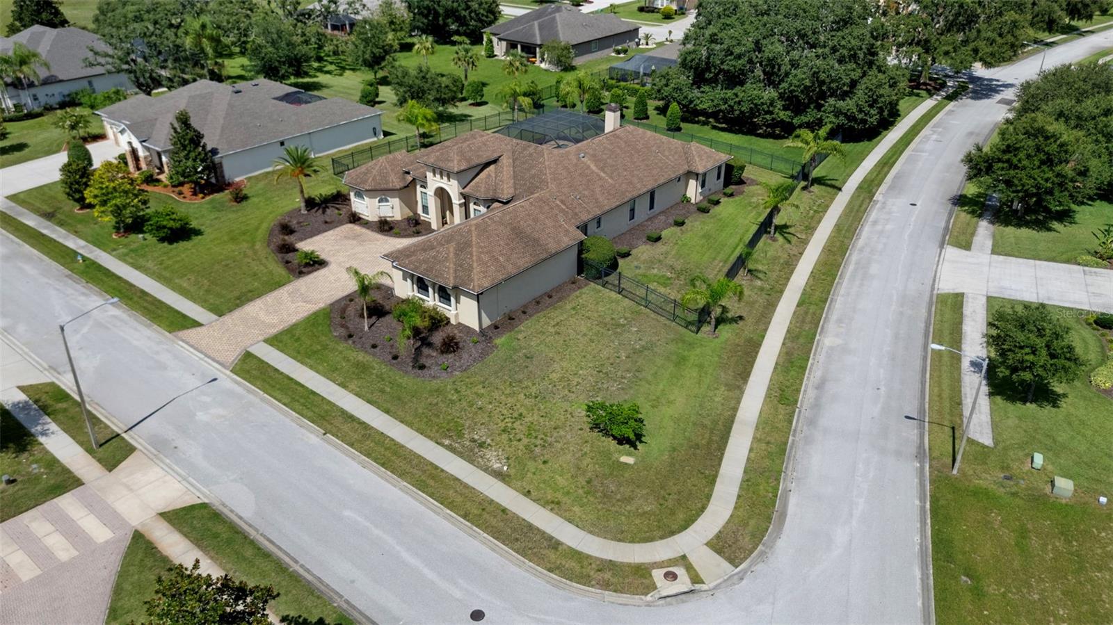 Image 5 of 74 For 902 Belvoir Way