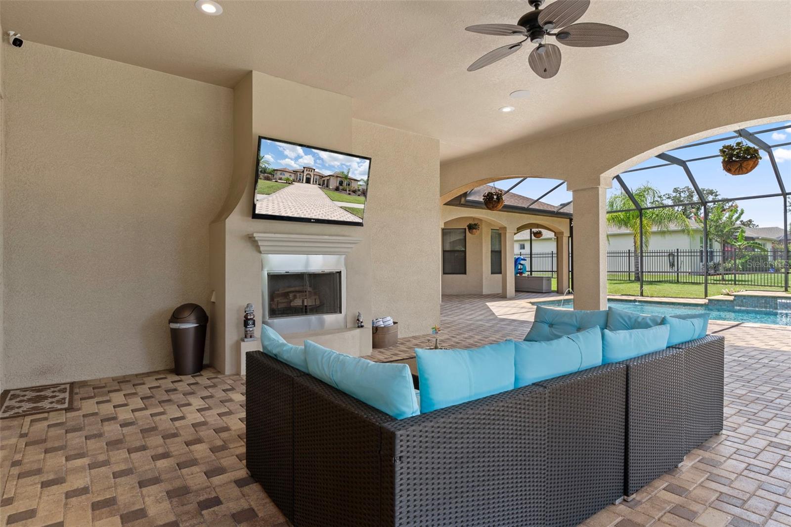 Image 63 of 74 For 902 Belvoir Way
