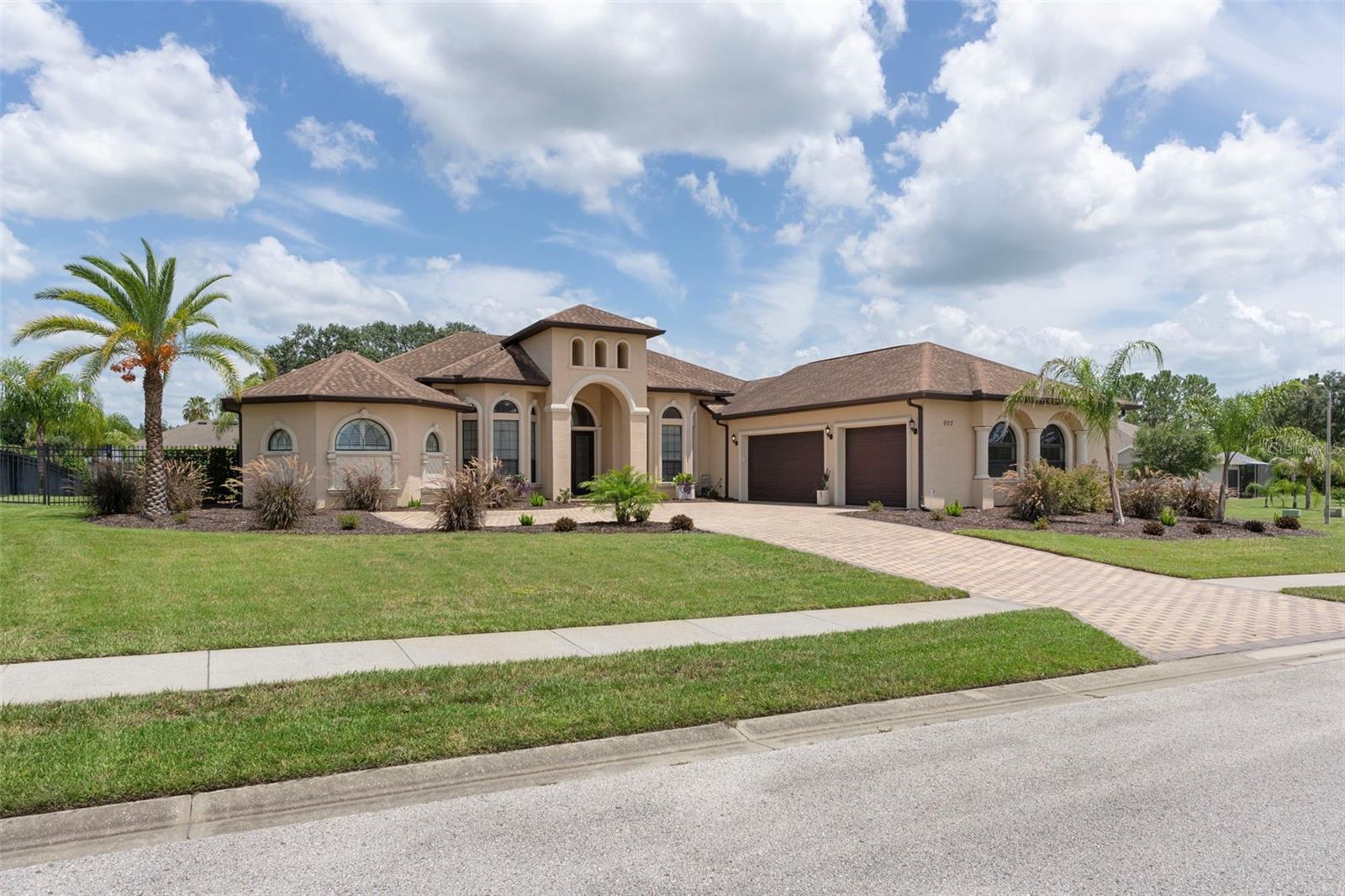 Image 9 of 74 For 902 Belvoir Way