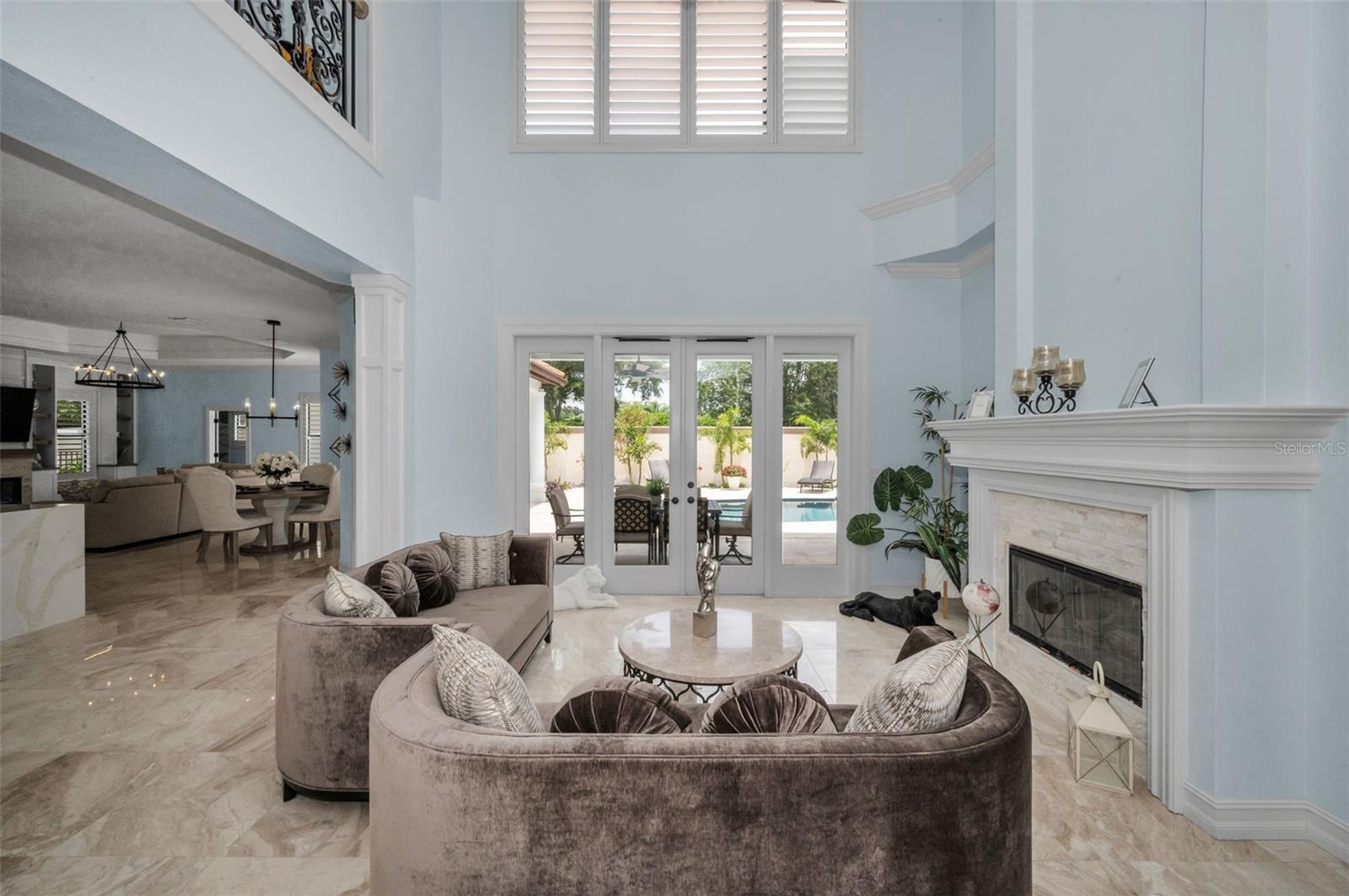 Listing photo id 13 for 10238 Pontofino Circle