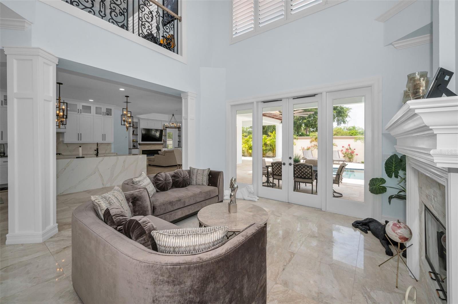 Listing photo id 14 for 10238 Pontofino Circle