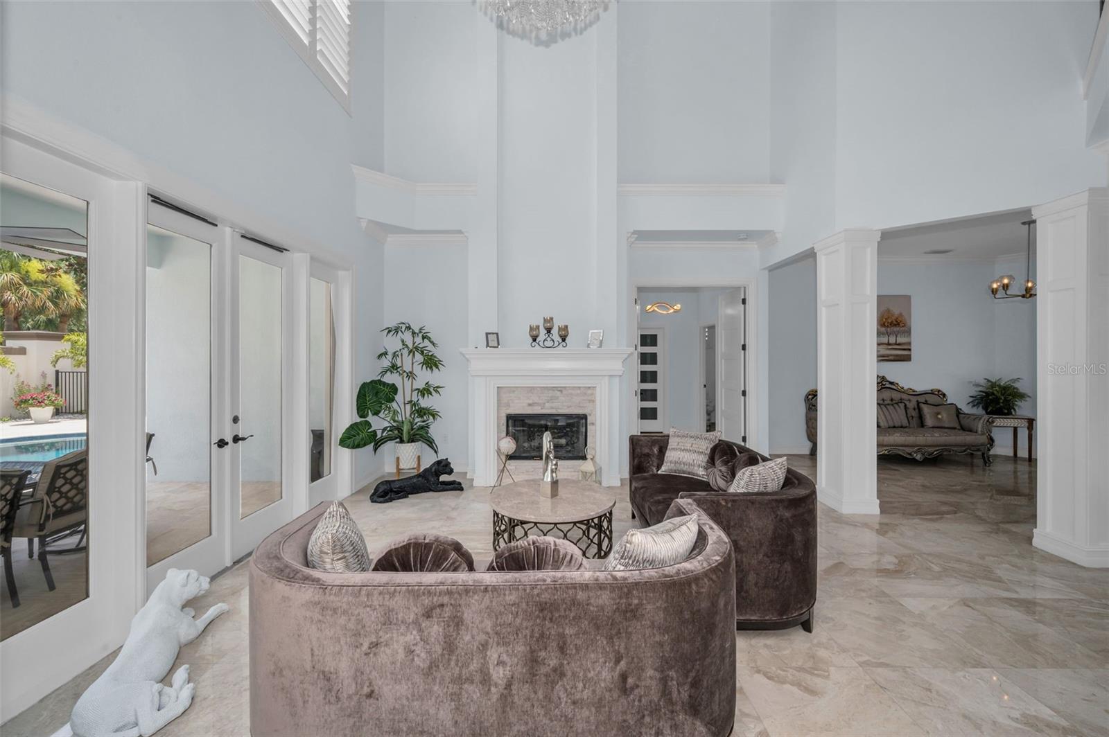 Listing photo id 16 for 10238 Pontofino Circle
