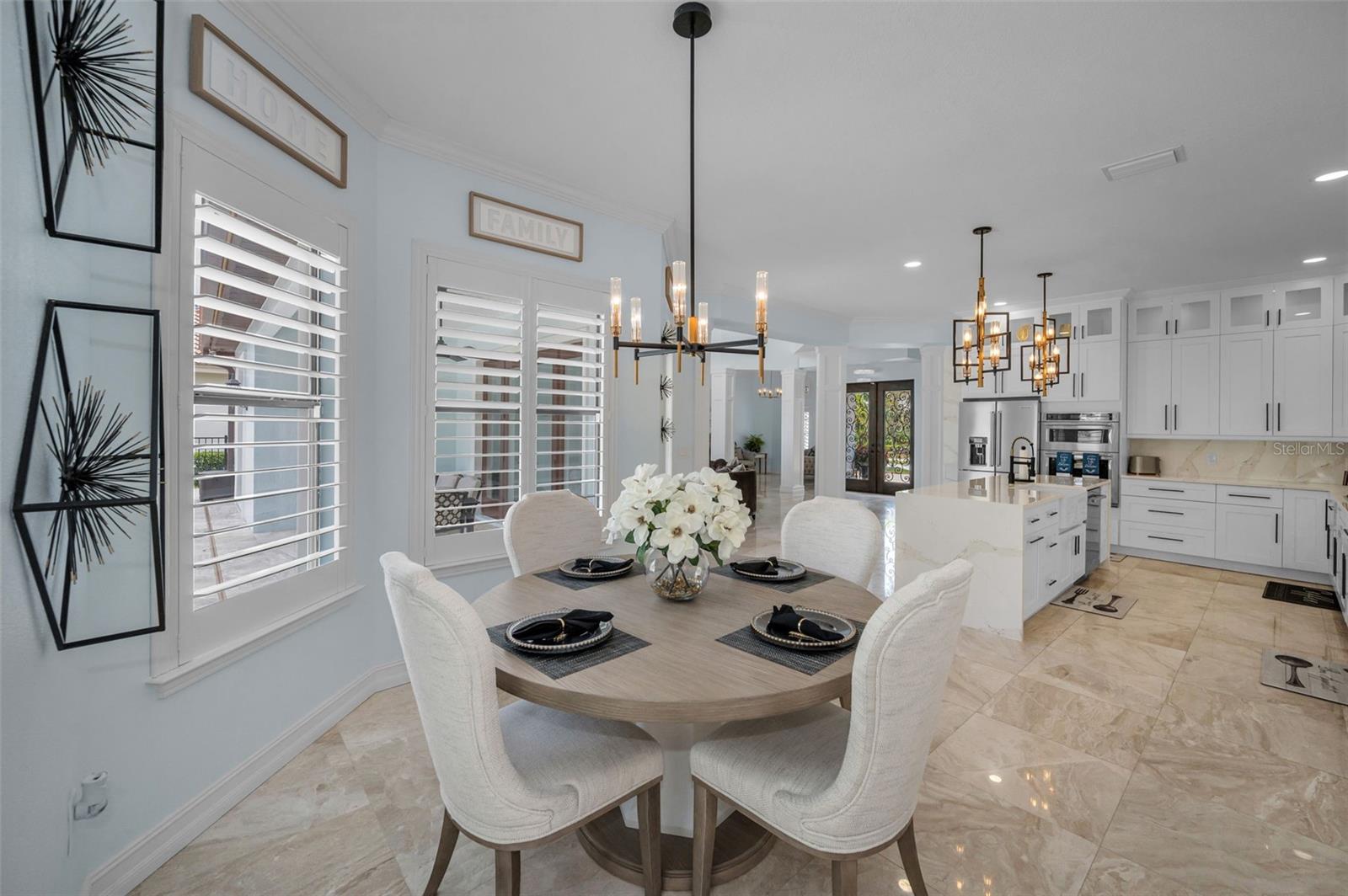 Listing photo id 29 for 10238 Pontofino Circle