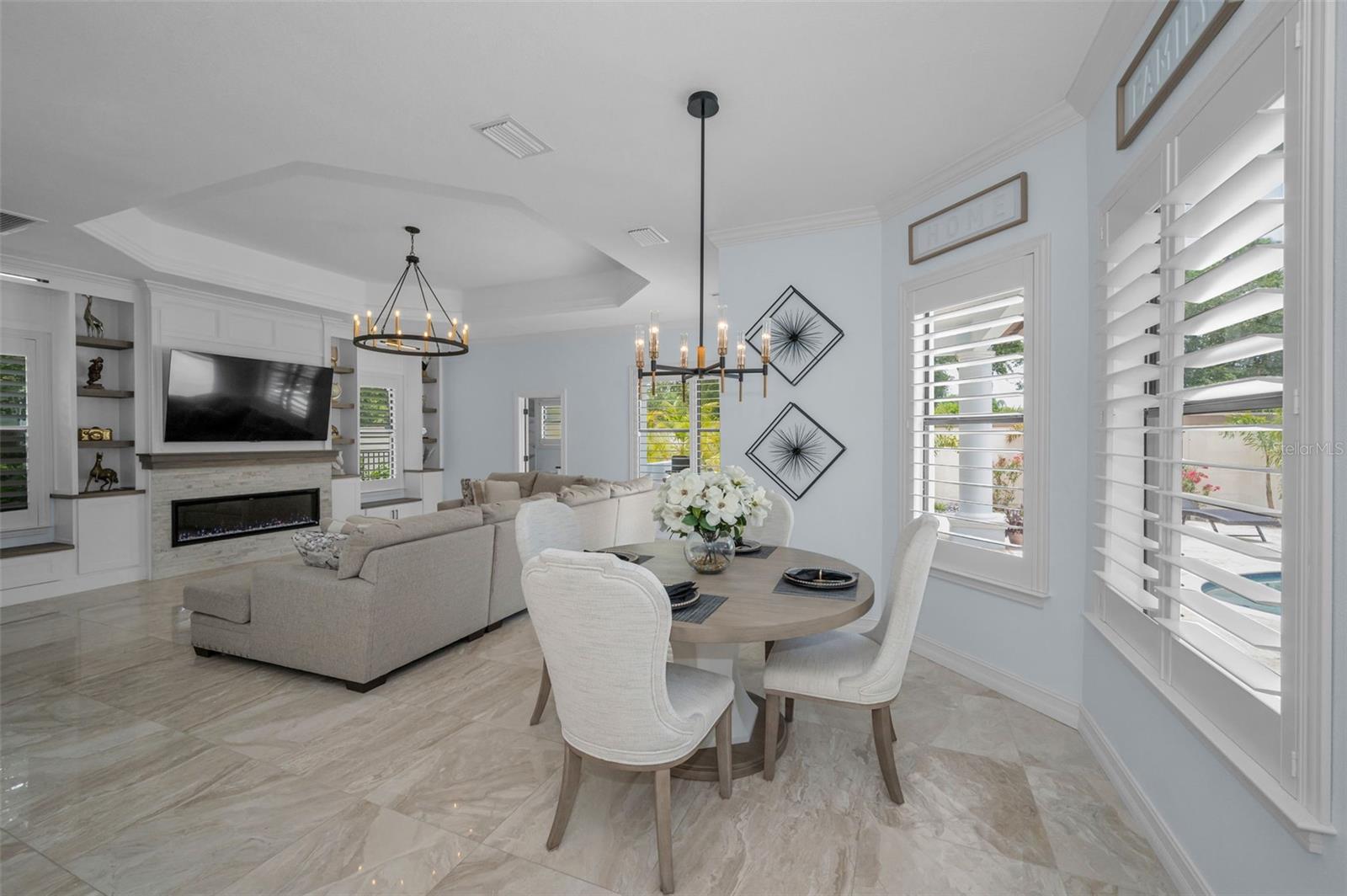Listing photo id 31 for 10238 Pontofino Circle