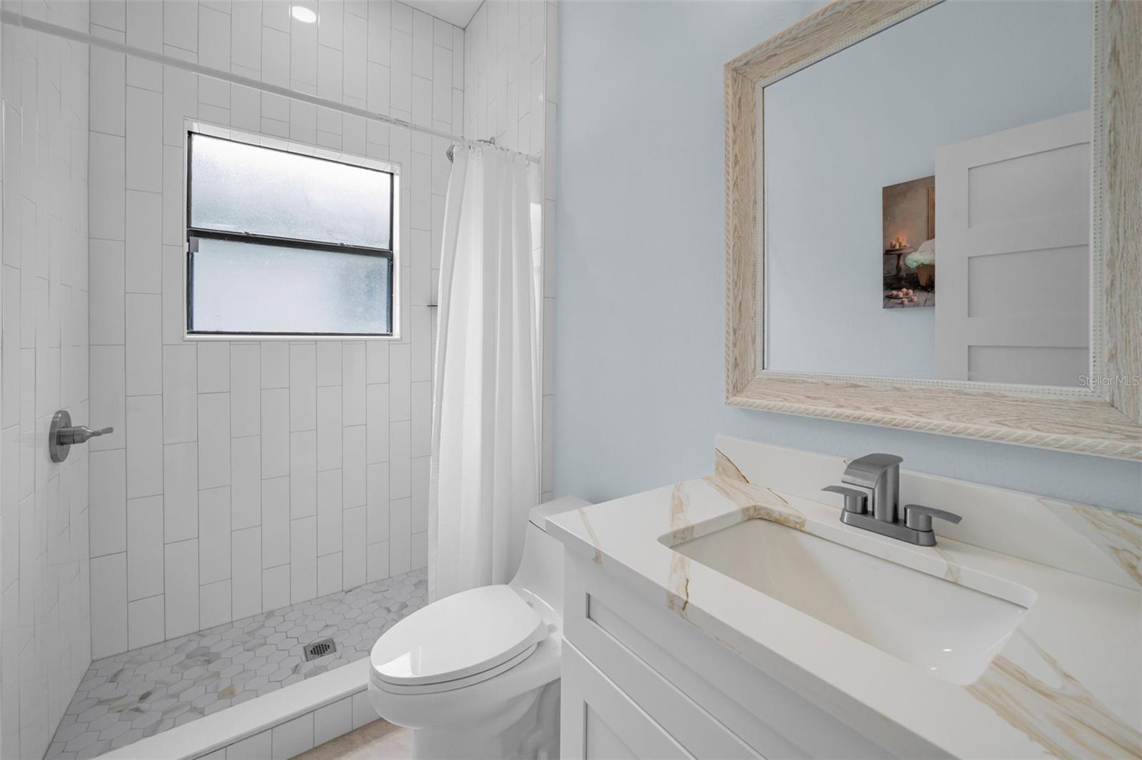 Listing photo id 47 for 10238 Pontofino Circle