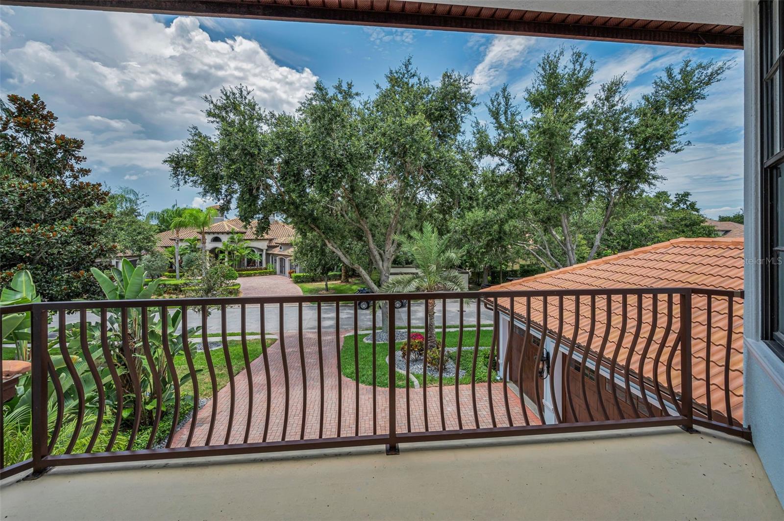 Listing photo id 66 for 10238 Pontofino Circle