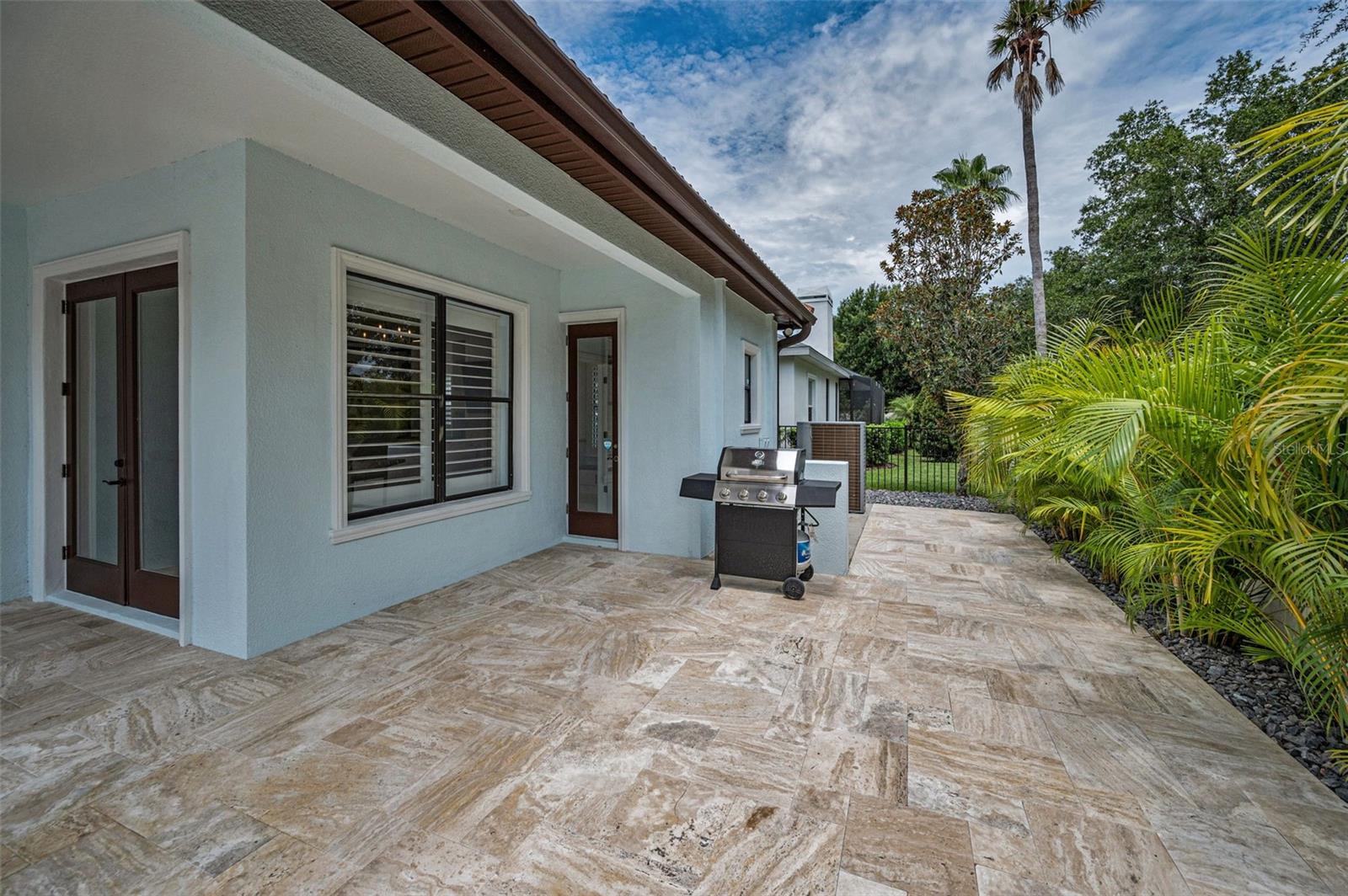 Listing photo id 76 for 10238 Pontofino Circle