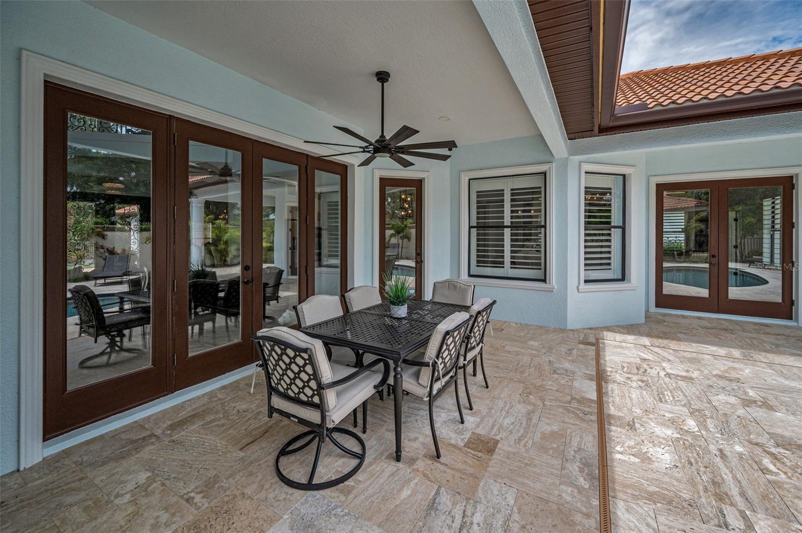 Listing photo id 78 for 10238 Pontofino Circle