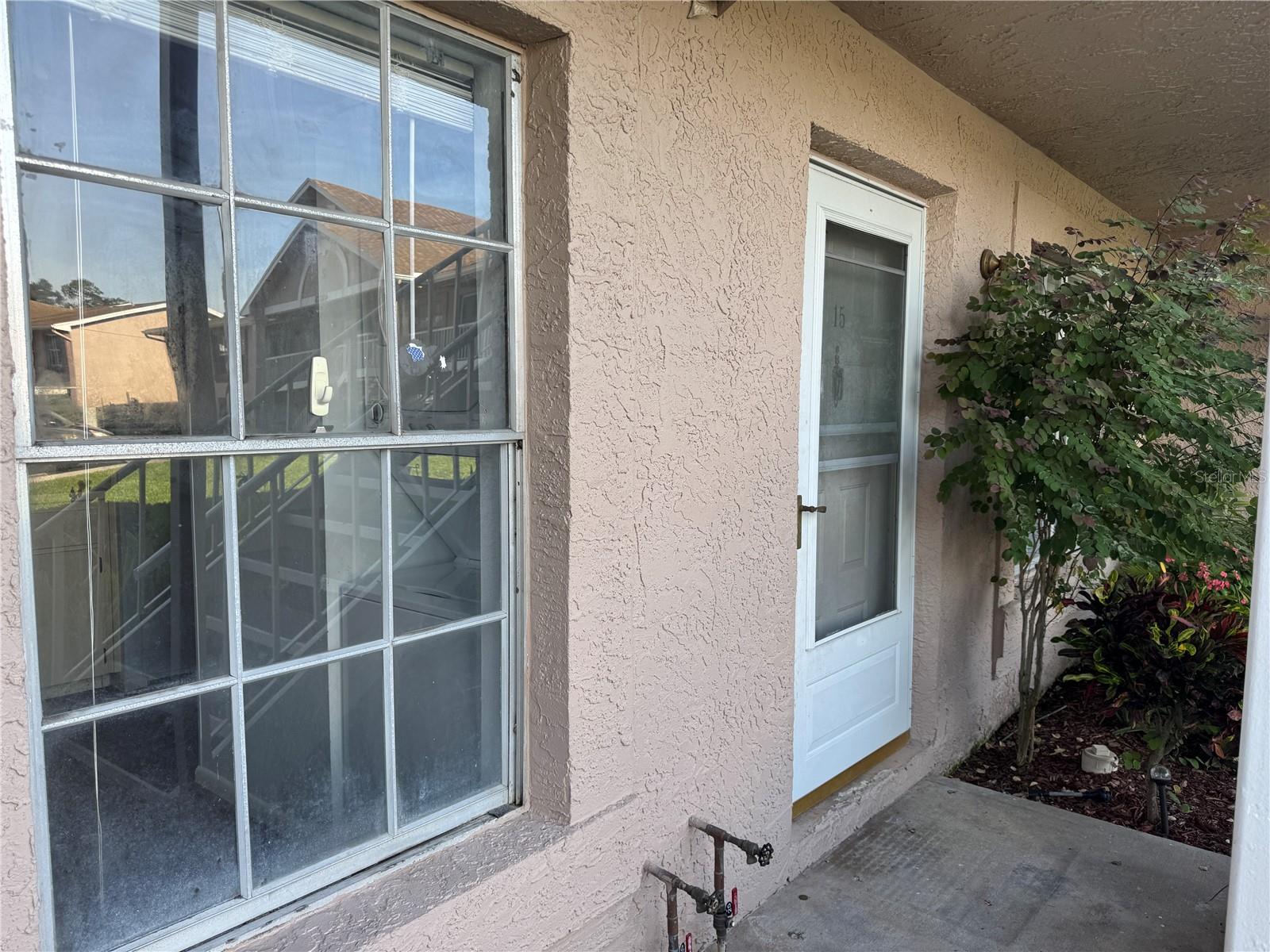 Image 3 of 19 For 4925 Myrtle Oak Drive 15