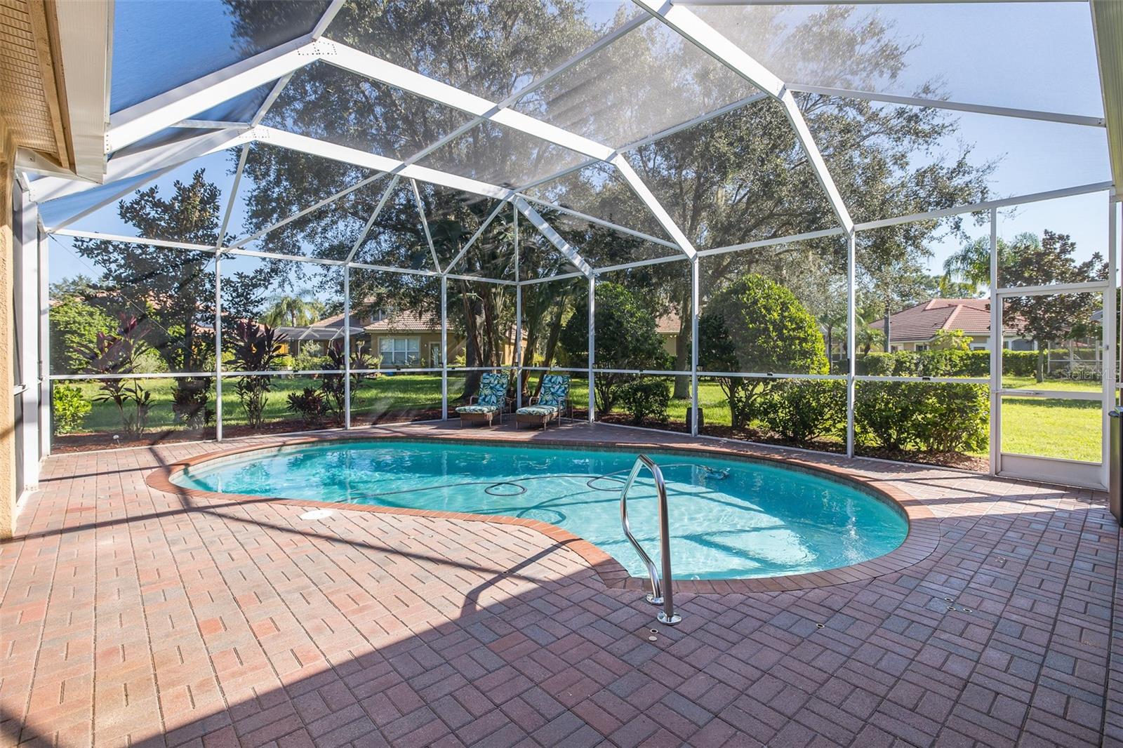 Image 42 of 100 For 10653 Garda Drive