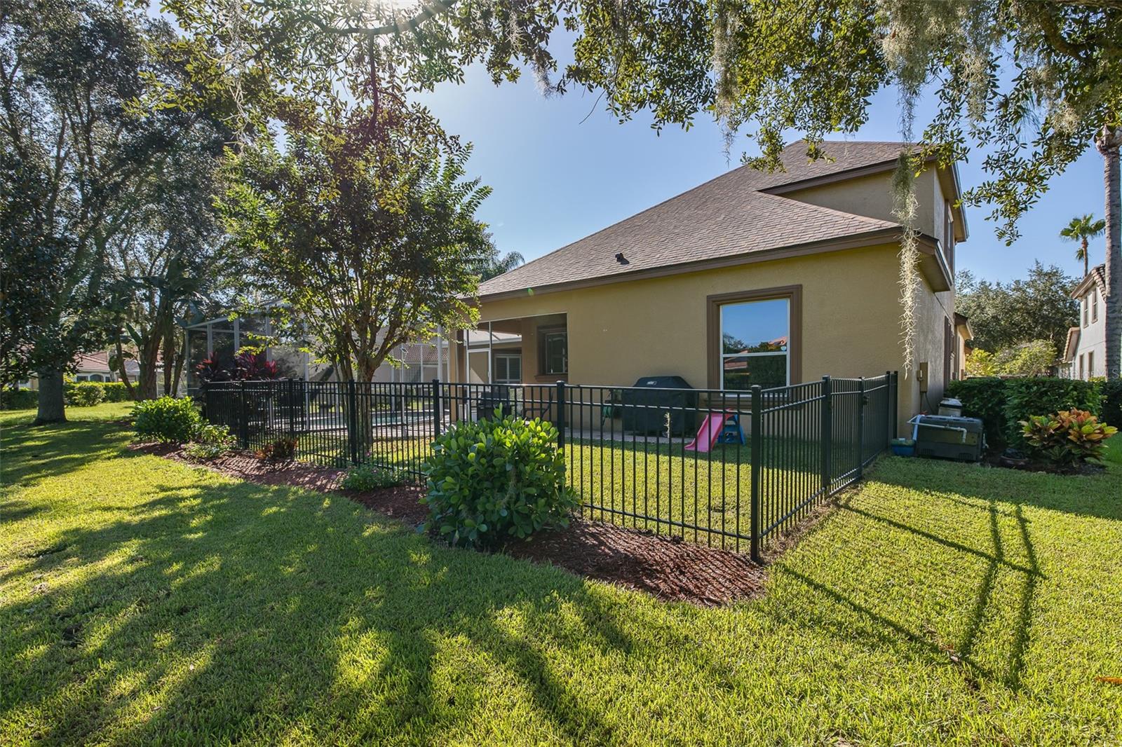 Image 71 of 100 For 10653 Garda Drive