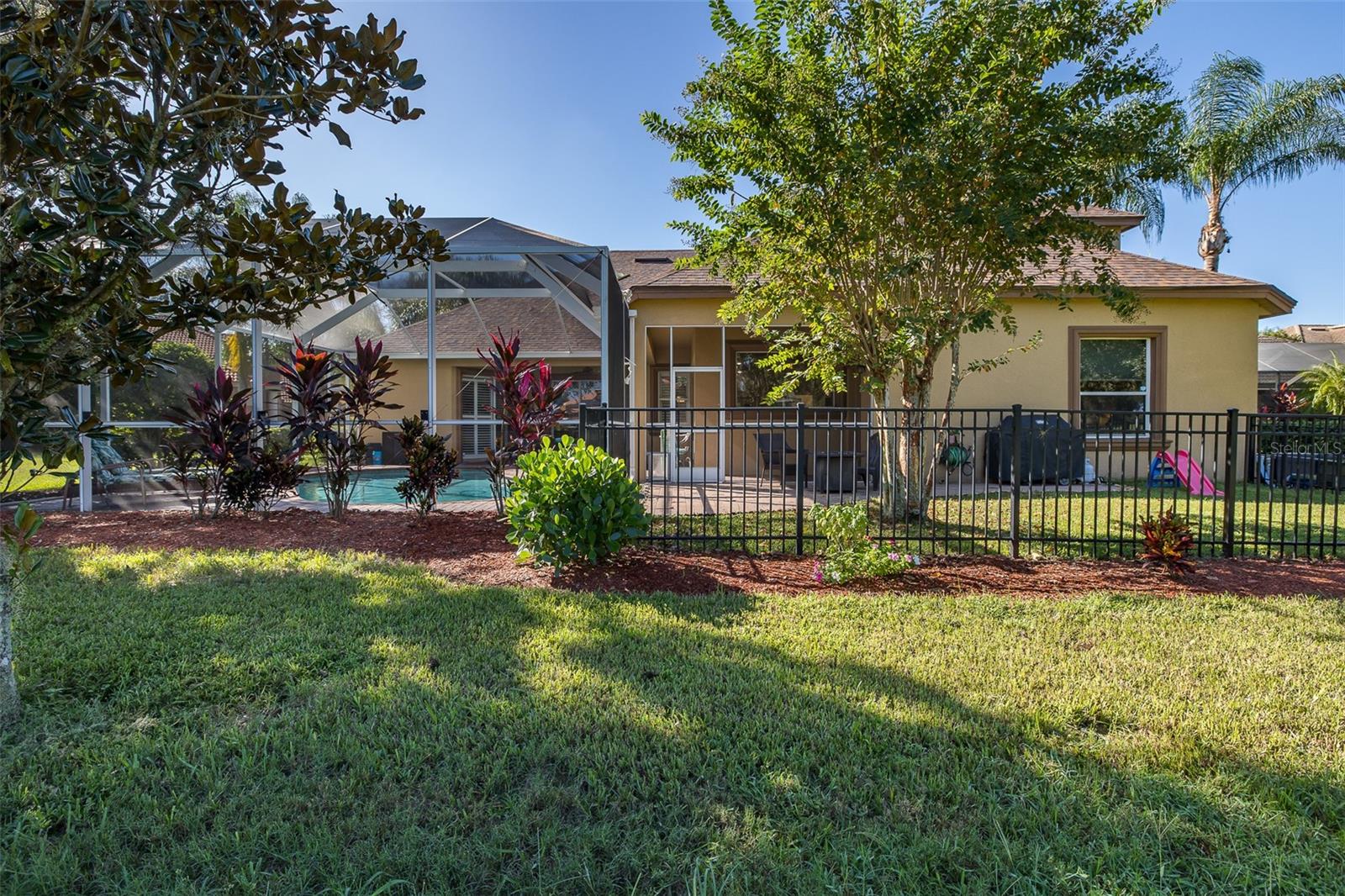 Image 72 of 100 For 10653 Garda Drive