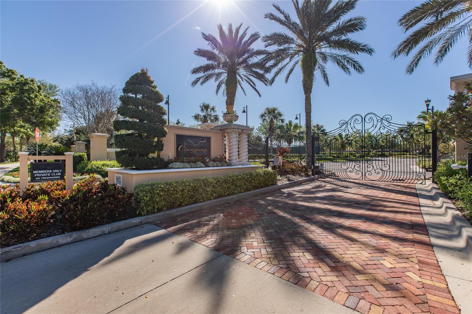 Image 81 of 100 For 10653 Garda Drive