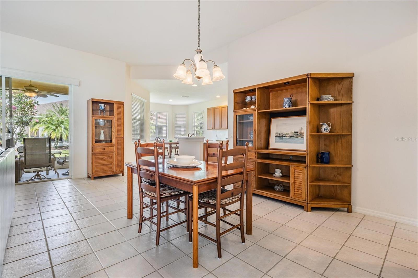 Image 3 of 46 For 1612 Lakestone Drive