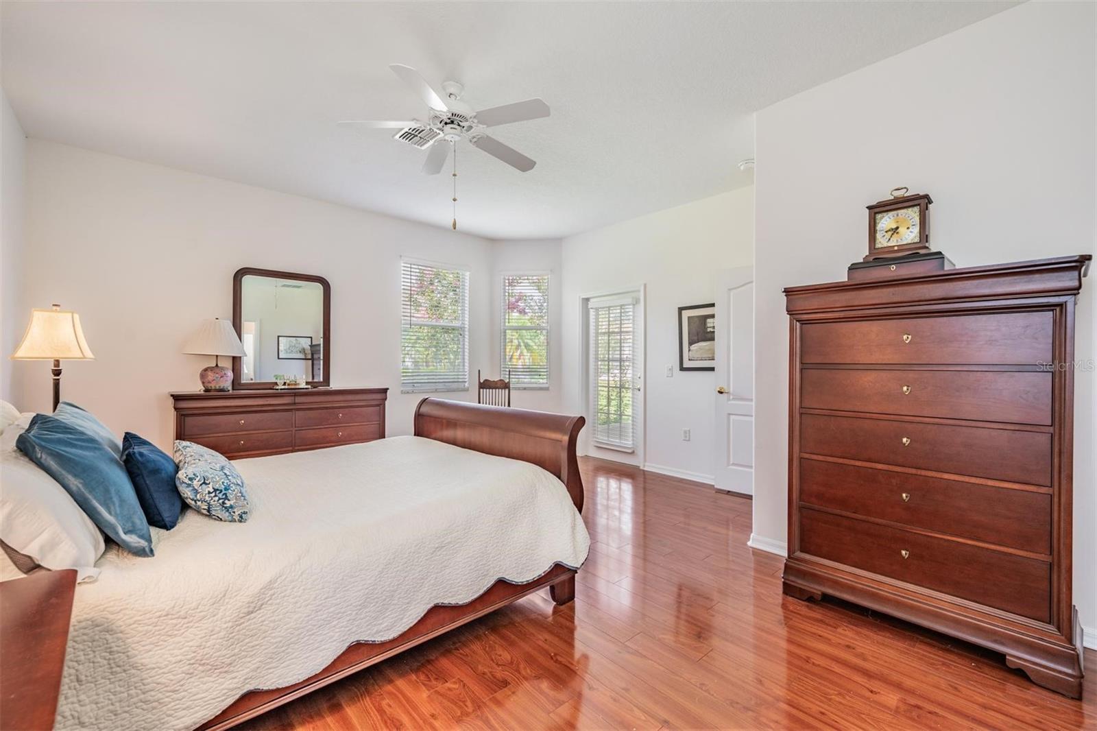 Image 9 of 46 For 1612 Lakestone Drive
