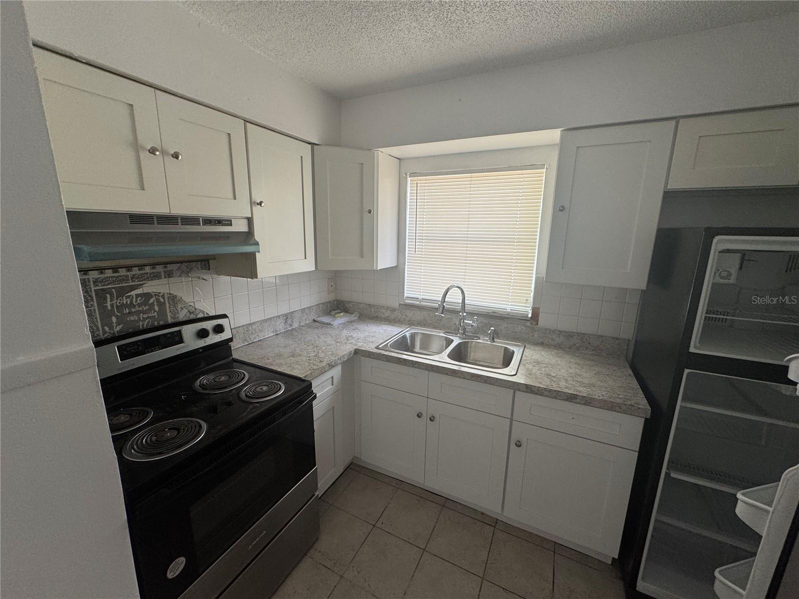 Image 10 of 51 For 732 62nd Avenue Ne
