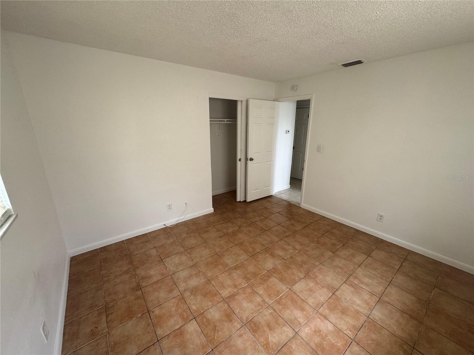 Image 31 of 51 For 732 62nd Avenue Ne