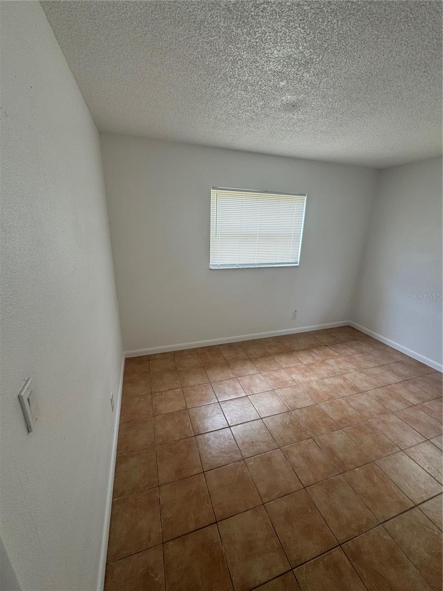 Image 32 of 51 For 732 62nd Avenue Ne