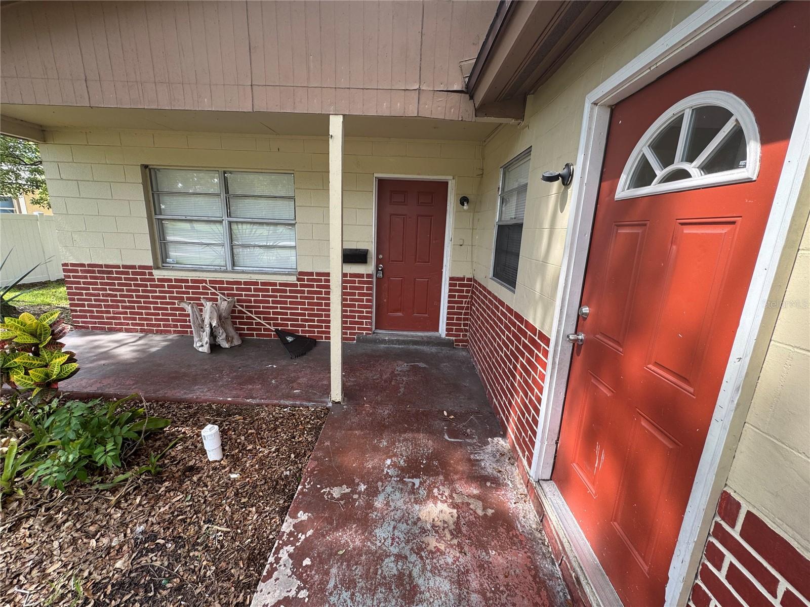 Image 4 of 51 For 732 62nd Avenue Ne