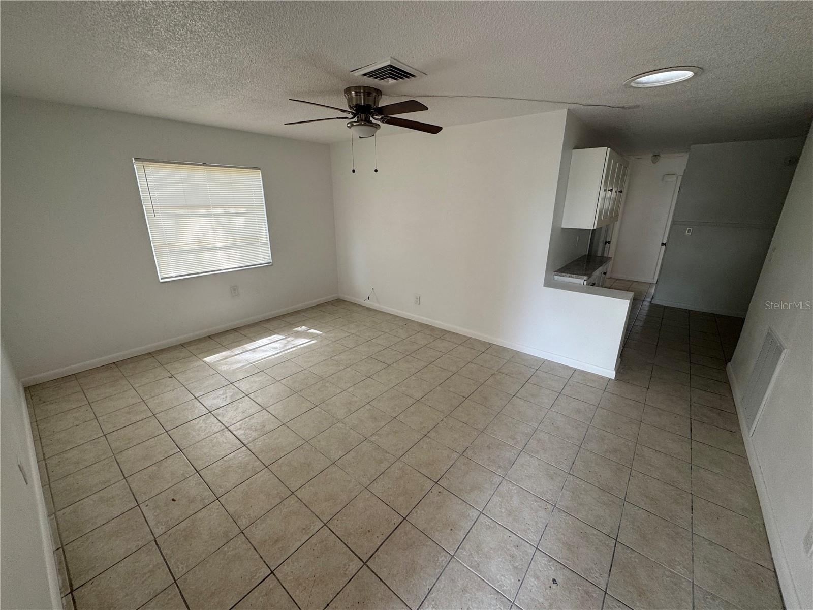 Image 6 of 51 For 732 62nd Avenue Ne