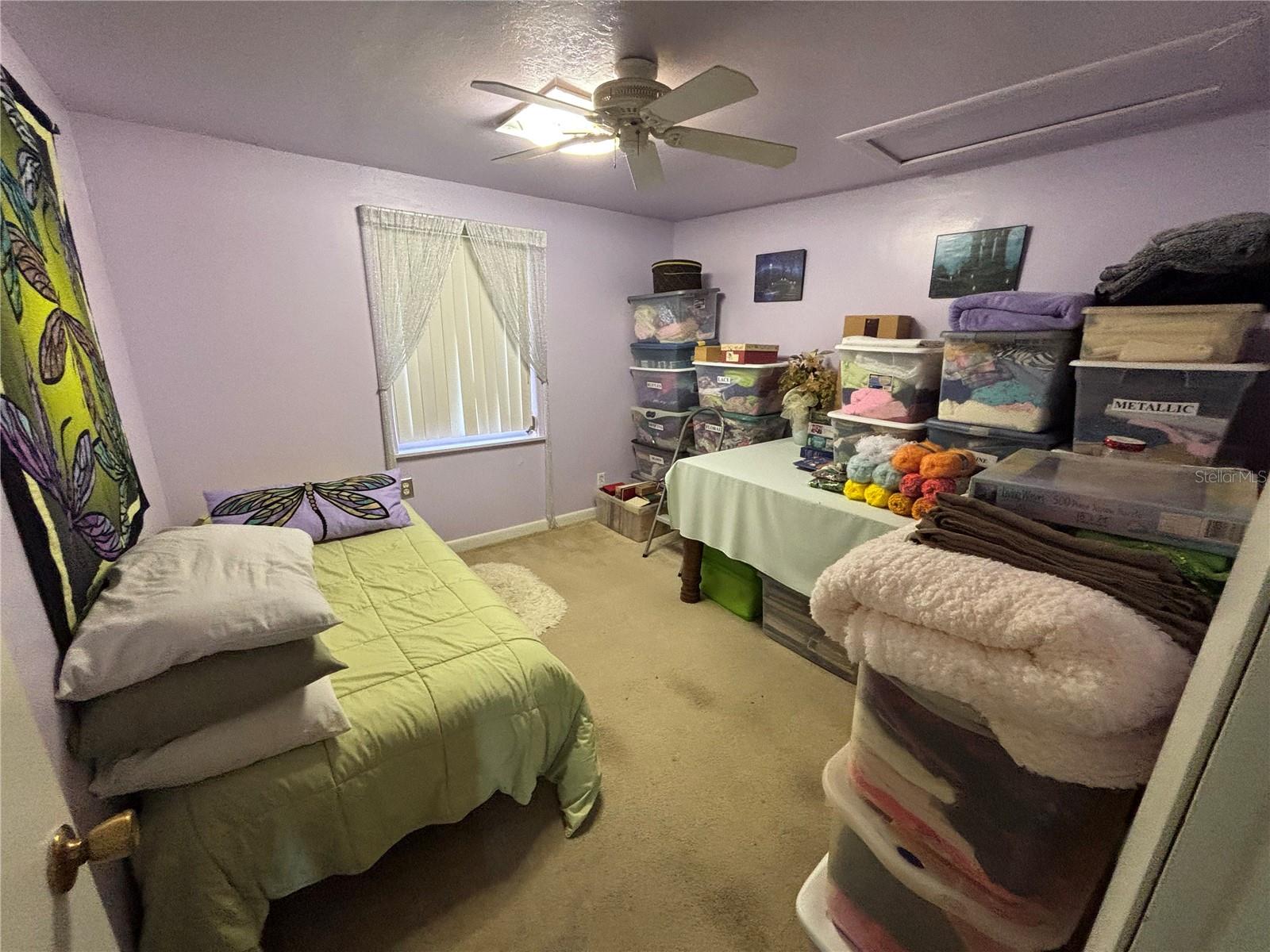 Listing photo id 15 for 5471 Mimosa Lane